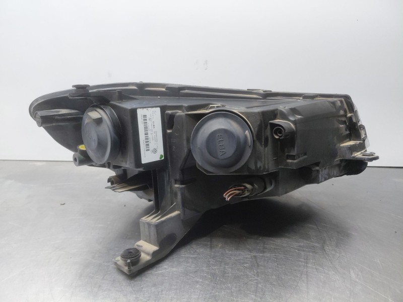 Recambio de faro izquierdo para volkswagen caddy v cargo referencia OEM IAM   