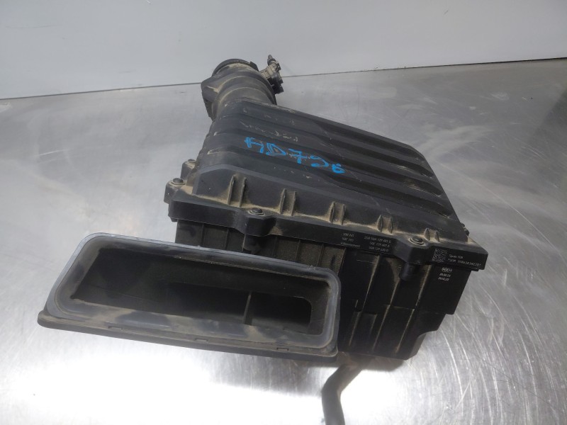 Recambio de filtro aire para volkswagen caddy v cargo referencia OEM IAM   