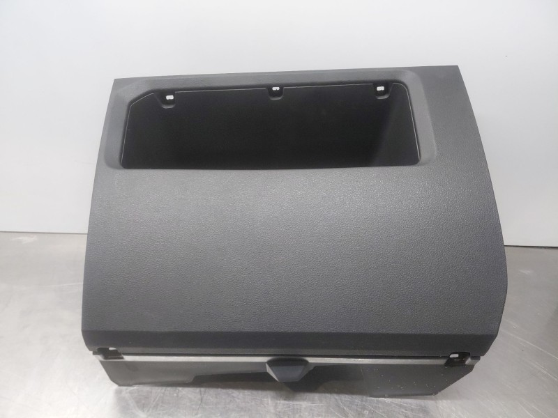 Recambio de guantera para volkswagen caddy v cargo referencia OEM IAM   