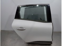 Recambio de puerta trasera derecha para renault scenic iv intens referencia OEM IAM   