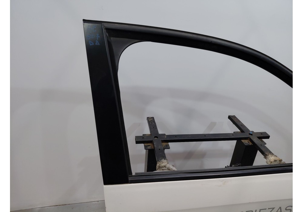 Recambio de puerta delantera derecha para volkswagen caddy iv furgoneta/monovolumen (saa, sah) 2.0 tdi referencia OEM IAM   