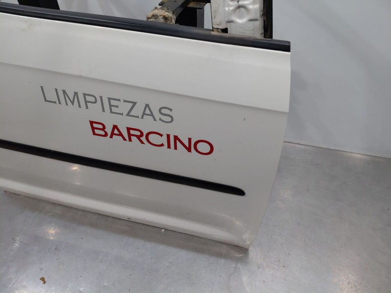 Recambio de puerta delantera derecha para volkswagen caddy iv furgoneta/monovolumen (saa, sah) 2.0 tdi referencia OEM IAM   