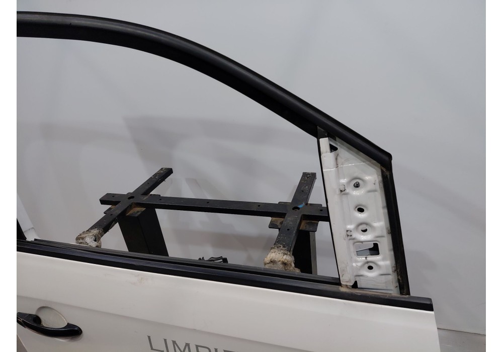 Recambio de puerta delantera derecha para volkswagen caddy iv furgoneta/monovolumen (saa, sah) 2.0 tdi referencia OEM IAM   