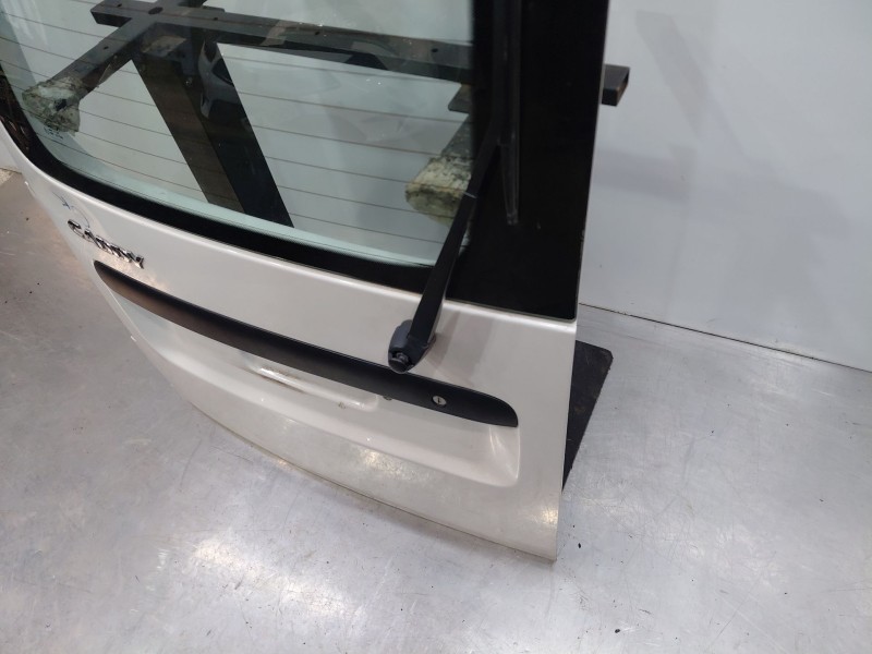 Recambio de puerta trasera izquierda para volkswagen caddy iv furgoneta/monovolumen (saa, sah) 2.0 tdi referencia OEM IAM   