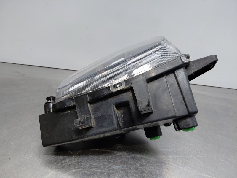 Recambio de faro antiniebla derecho para volkswagen taigo life referencia OEM IAM 2G7941661  
