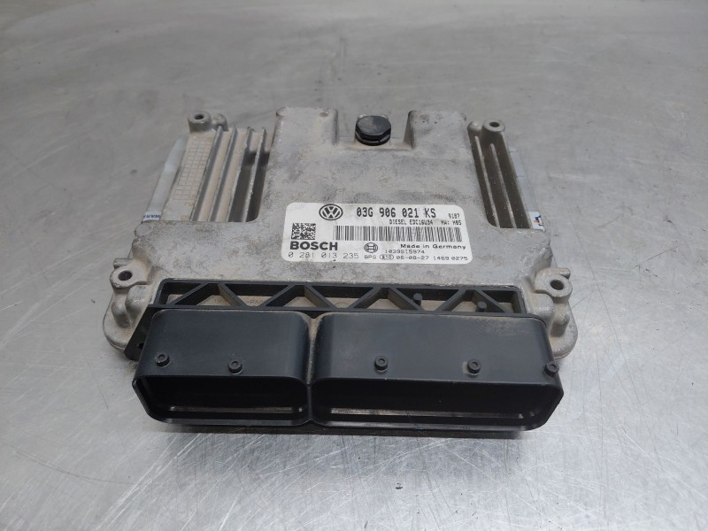 Recambio de centralita motor uce para volkswagen golf plus v (5m1, 521) 2.0 tdi referencia OEM IAM   