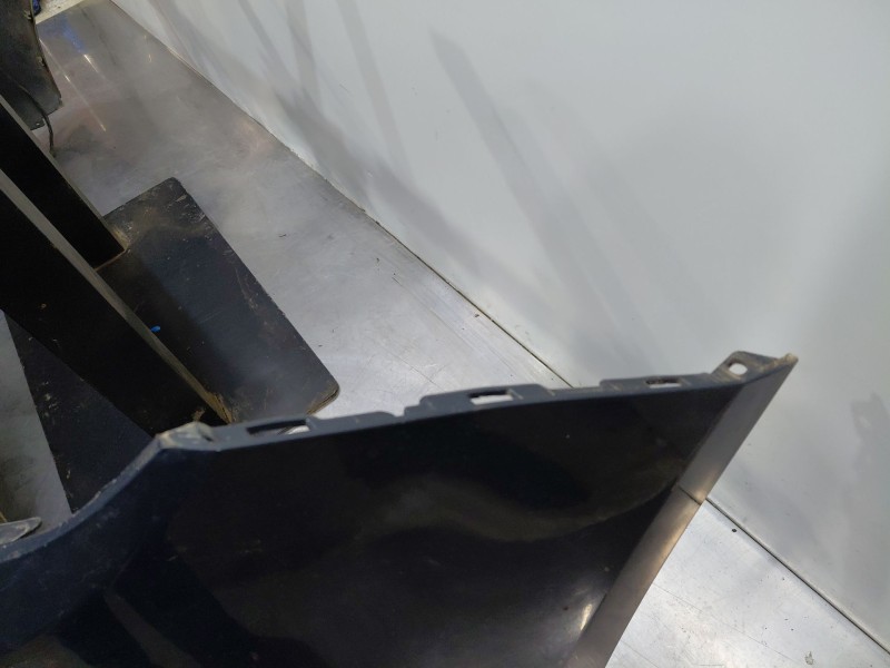 Recambio de paragolpes delantero para kia carens ( ) drive referencia OEM IAM   