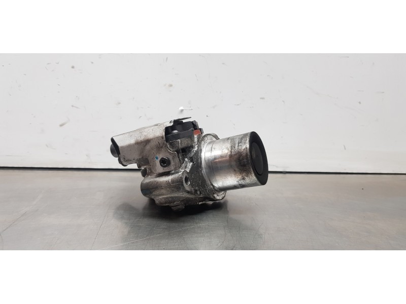 Recambio de valvula egr para kia carens ( ) business referencia OEM IAM 284142A780  