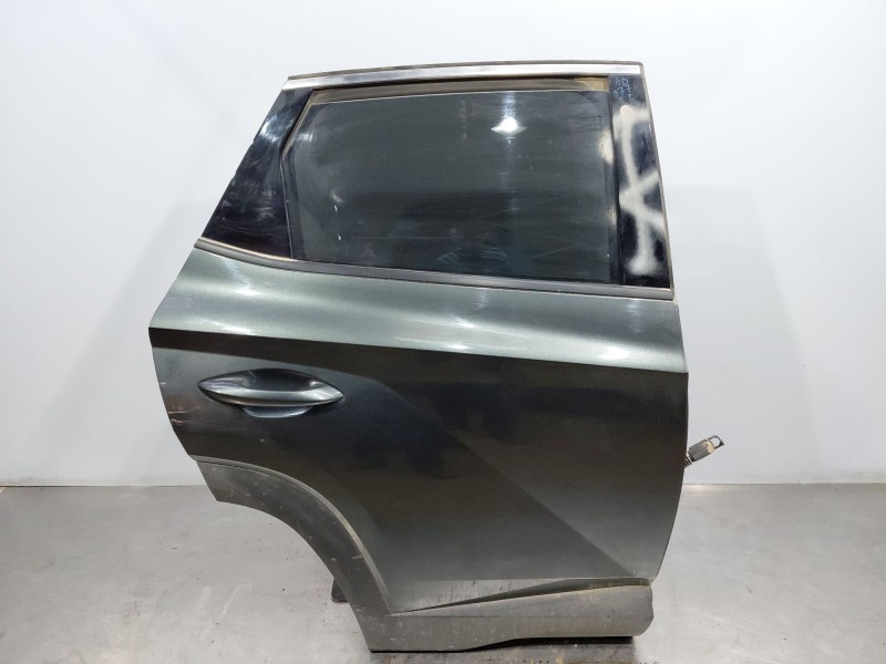Recambio de puerta trasera izquierda para hyundai tucson tecno sky referencia OEM IAM   
