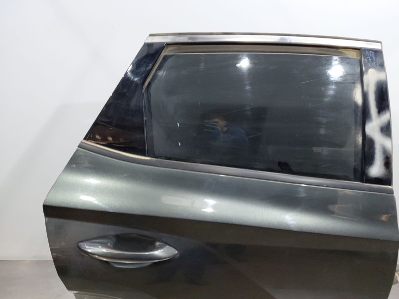 Recambio de puerta trasera izquierda para hyundai tucson tecno sky referencia OEM IAM   
