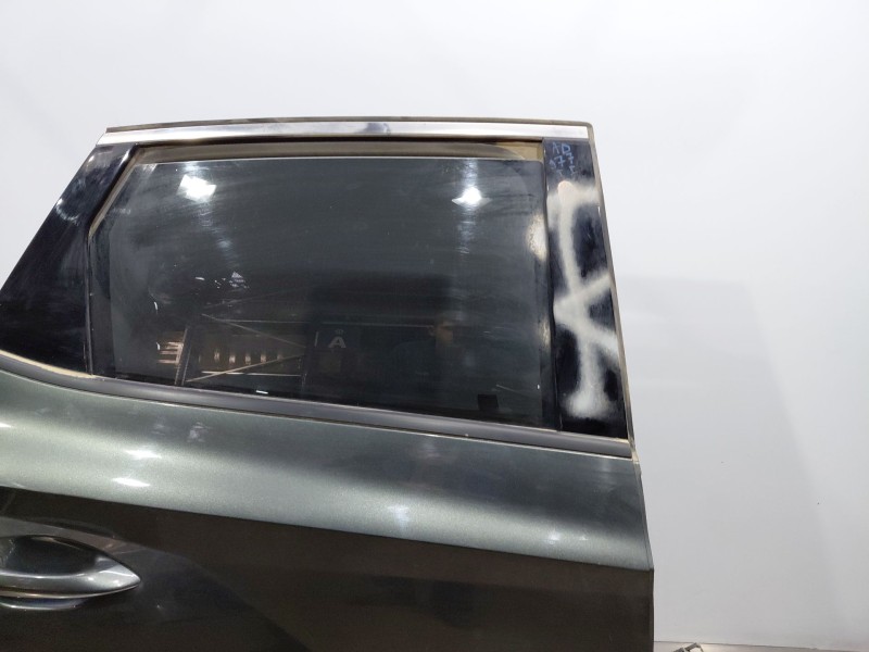 Recambio de puerta trasera izquierda para hyundai tucson tecno sky referencia OEM IAM   