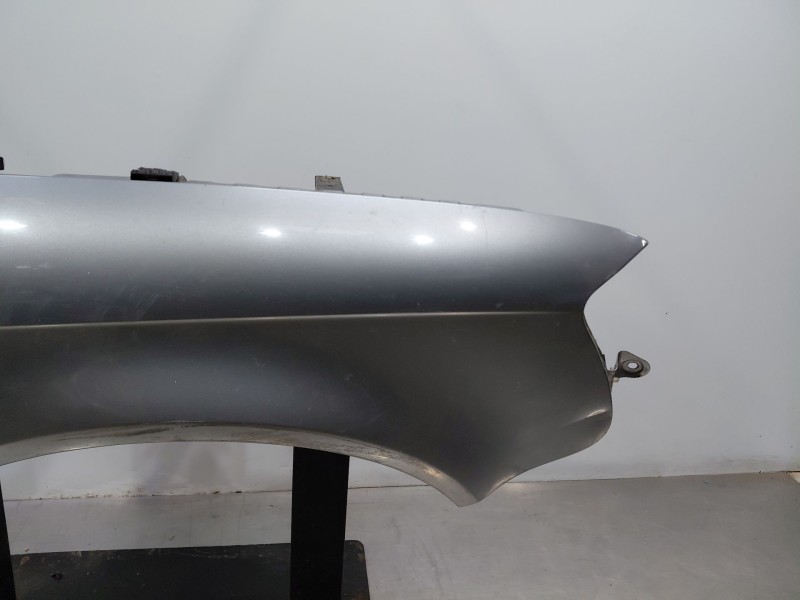 Recambio de aleta delantera derecha para audi a4 b7 (8ec) 2.0 tdi referencia OEM IAM   