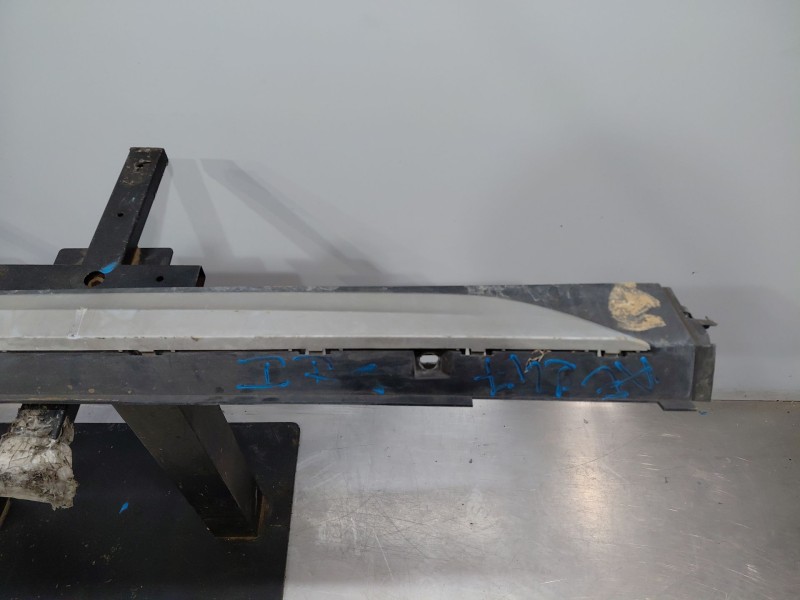 Recambio de faldon lateral para volkswagen taigo life referencia OEM IAM   