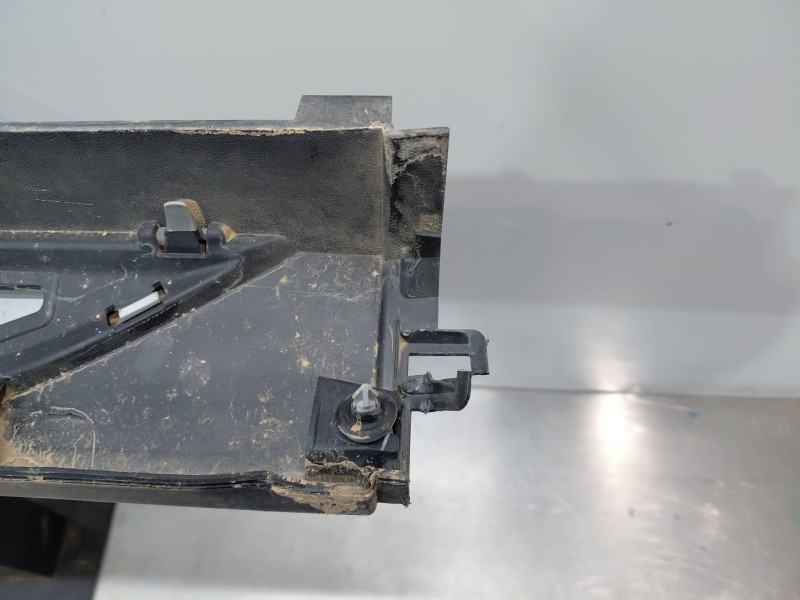 Recambio de faldon lateral para volkswagen taigo life referencia OEM IAM   