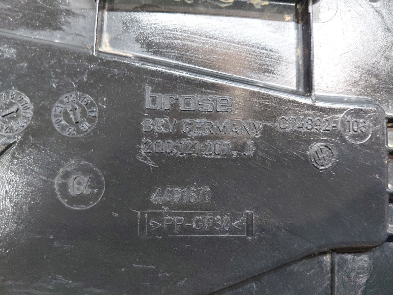 Recambio de electroventilador para volkswagen taigo life referencia OEM IAM   