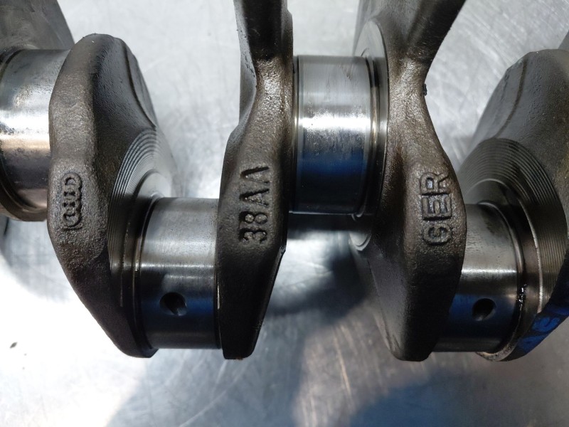 Recambio de cigueñal para audi a4 b7 (8ec) 2.0 tdi referencia OEM IAM   