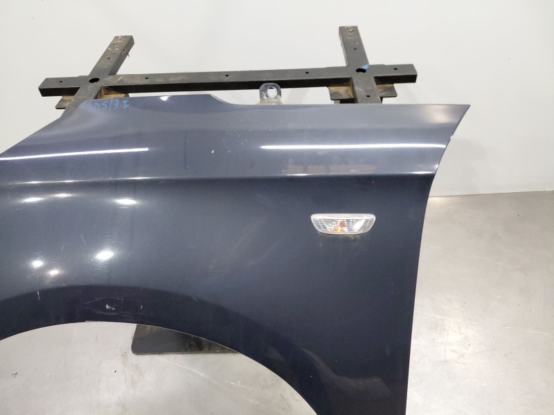 Recambio de aleta delantera izquierda para kia carens ( ) drive referencia OEM IAM   