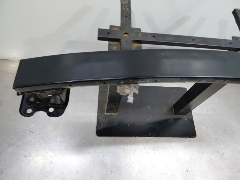 Recambio de refuerzo paragolpes delantero para hyundai tucson tecno sky referencia OEM IAM   