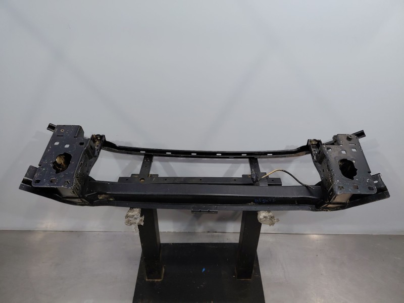 Recambio de refuerzo paragolpes delantero para volkswagen taigo life referencia OEM IAM   