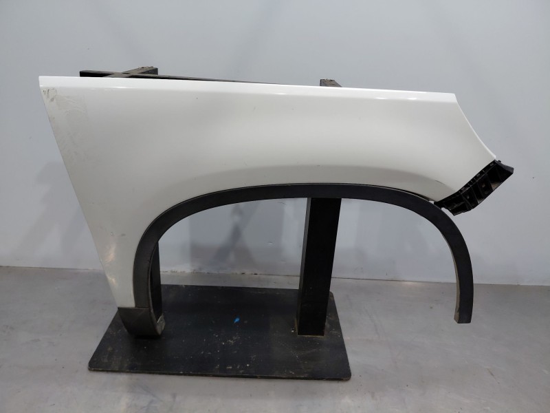 Recambio de aleta delantera derecha para volkswagen tiguan (5n1) advance referencia OEM IAM   