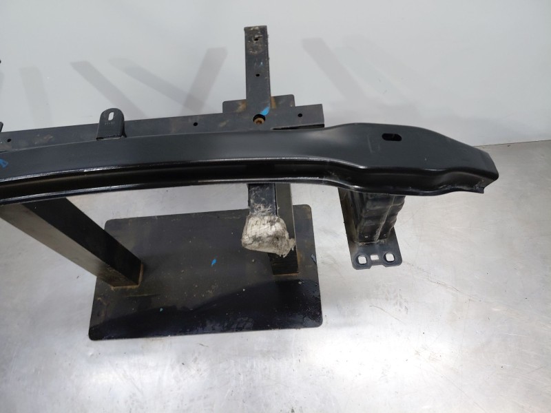 Recambio de refuerzo paragolpes delantero para bmw x1 (e84) xdrive 18 d referencia OEM IAM   