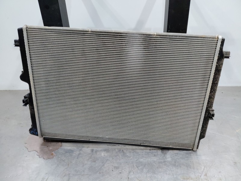 Recambio de radiador agua para volkswagen taigo life referencia OEM IAM   