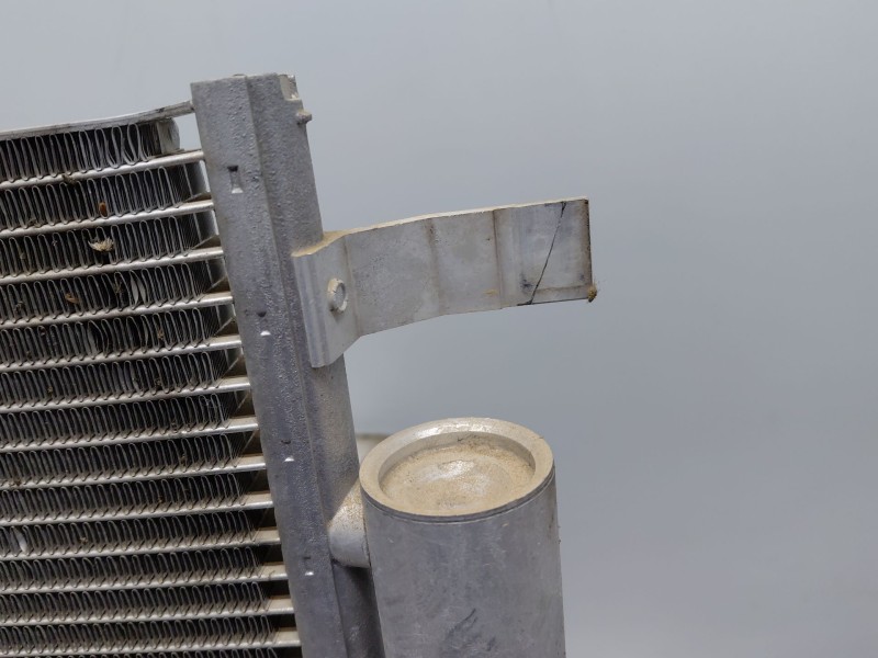 Recambio de condensador / radiador aire acondicionado para hyundai tucson tecno sky referencia OEM IAM 97606N7000 FP2Y0NX5BD 