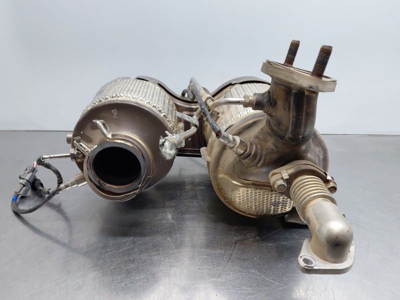 Recambio de filtro de particulas para hyundai tucson tecno sky referencia OEM IAM 289E02U000  