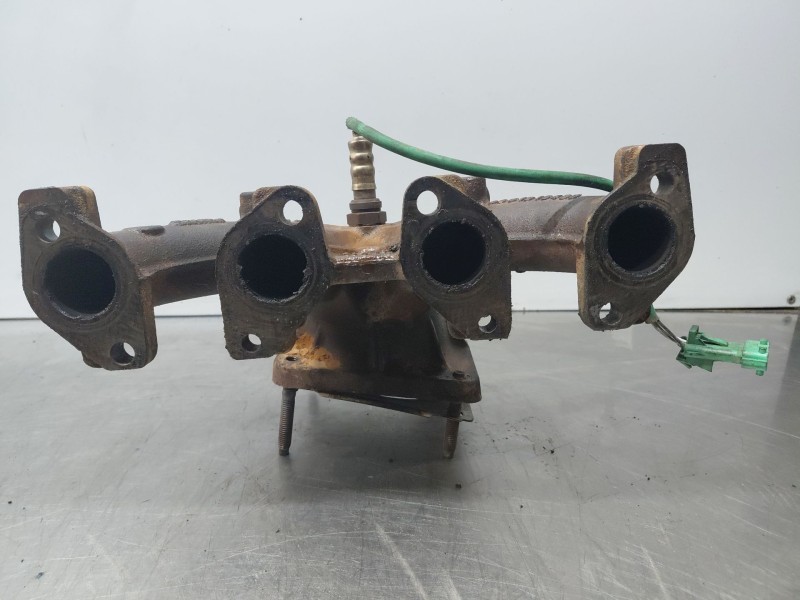 Recambio de colector escape para citroën c3 i (fc_, fn_) 1.1 i referencia OEM IAM   