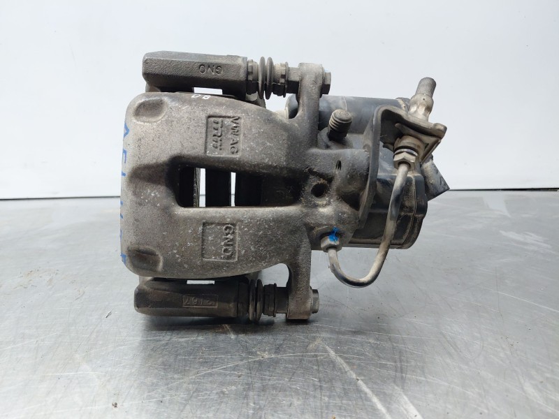 Recambio de pinza freno delantera derecha para volkswagen passat berlina (3c2) elegance referencia OEM IAM   