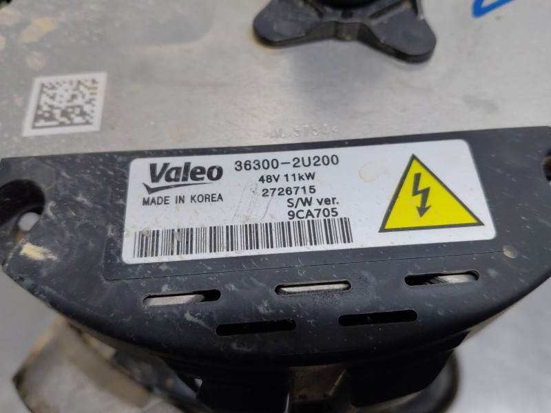 Recambio de alternador para hyundai tucson tecno sky referencia OEM IAM 363002U200  