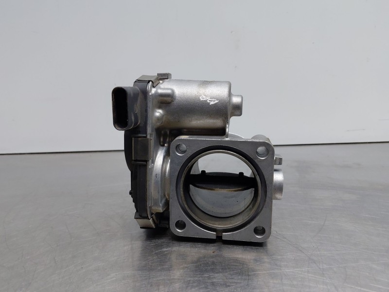 Recambio de caja mariposa para hyundai tucson tecno sky referencia OEM IAM 351002U000  