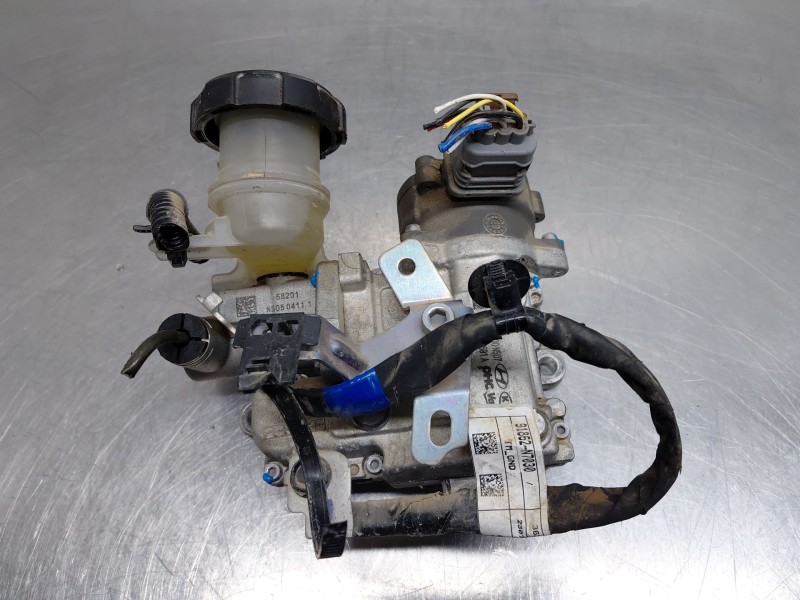 Recambio de bomba embrague para hyundai tucson tecno sky referencia OEM IAM 4147032800  