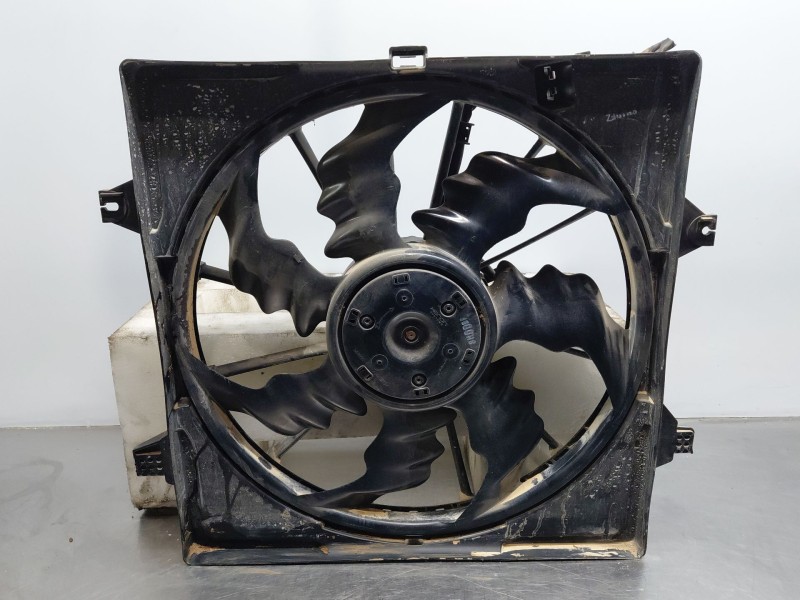 Recambio de electroventilador para hyundai tucson tecno sky referencia OEM IAM 25380N7100 25304N7021 
