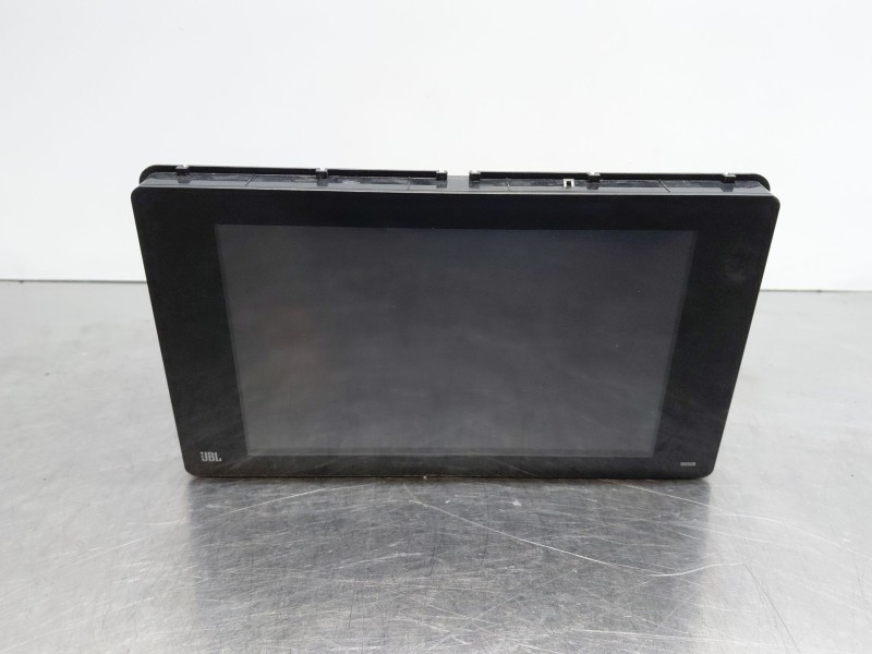 Recambio de pantalla multifuncion para toyota c-hr hybrid referencia OEM IAM   