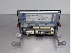 Recambio de pantalla multifuncion para toyota c-hr hybrid referencia OEM IAM    2