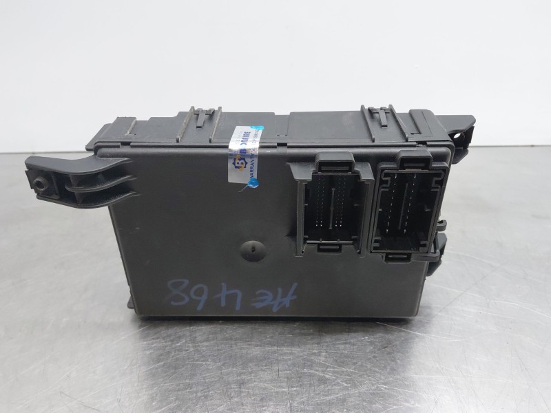 Recambio de caja reles / fusibles para fiat grande punto (199_) 1.9 d multijet referencia OEM IAM   