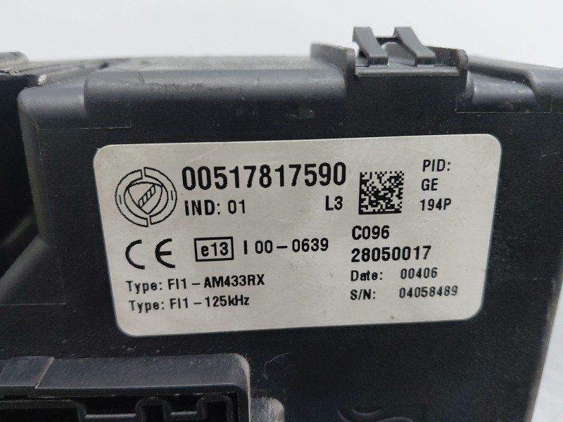 Recambio de caja reles / fusibles para fiat grande punto (199_) 1.9 d multijet referencia OEM IAM   