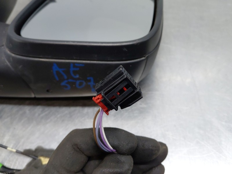 Recambio de retrovisor derecho para volkswagen caddy iv furgoneta/monovolumen (saa, sah) 2.0 tdi referencia OEM IAM   