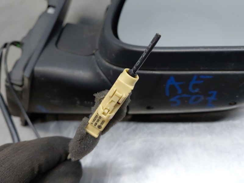 Recambio de retrovisor derecho para volkswagen caddy iv furgoneta/monovolumen (saa, sah) 2.0 tdi referencia OEM IAM   