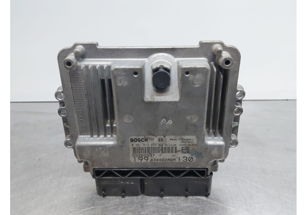 Recambio de centralita motor uce para fiat grande punto (199_) 1.9 d multijet referencia OEM IAM   