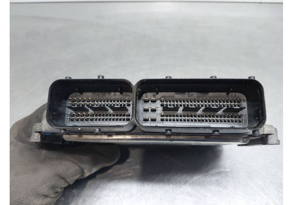 Recambio de centralita motor uce para fiat grande punto (199_) 1.9 d multijet referencia OEM IAM   