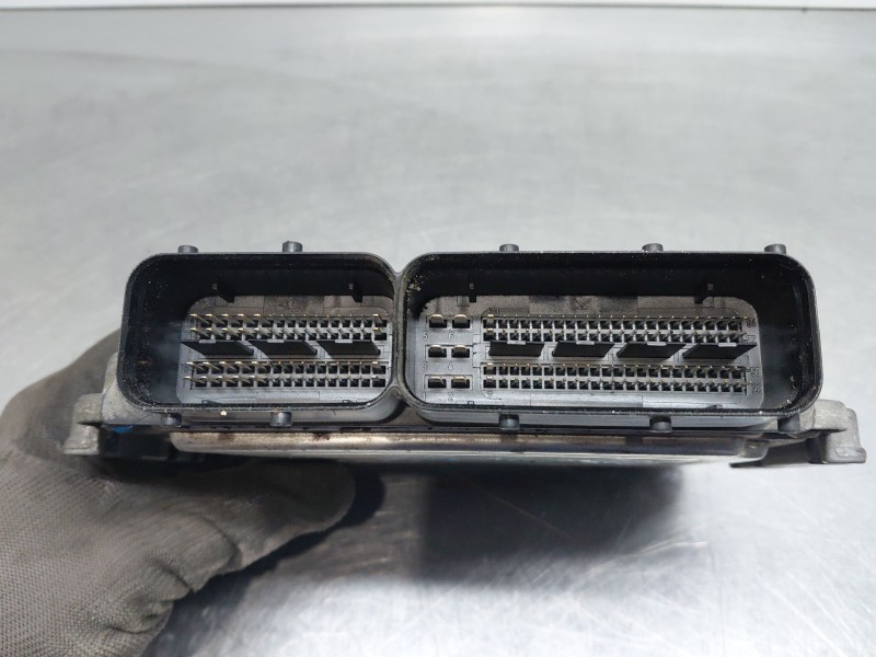 Recambio de centralita motor uce para fiat grande punto (199_) 1.9 d multijet referencia OEM IAM   