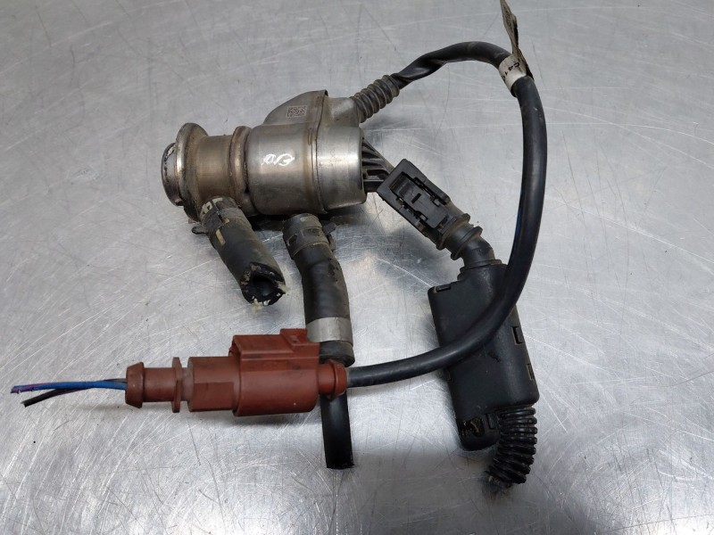 Recambio de inyector para volkswagen caddy iv furgoneta/monovolumen (saa, sah) 2.0 tdi referencia OEM IAM   