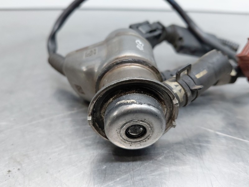 Recambio de inyector para volkswagen caddy iv furgoneta/monovolumen (saa, sah) 2.0 tdi referencia OEM IAM   