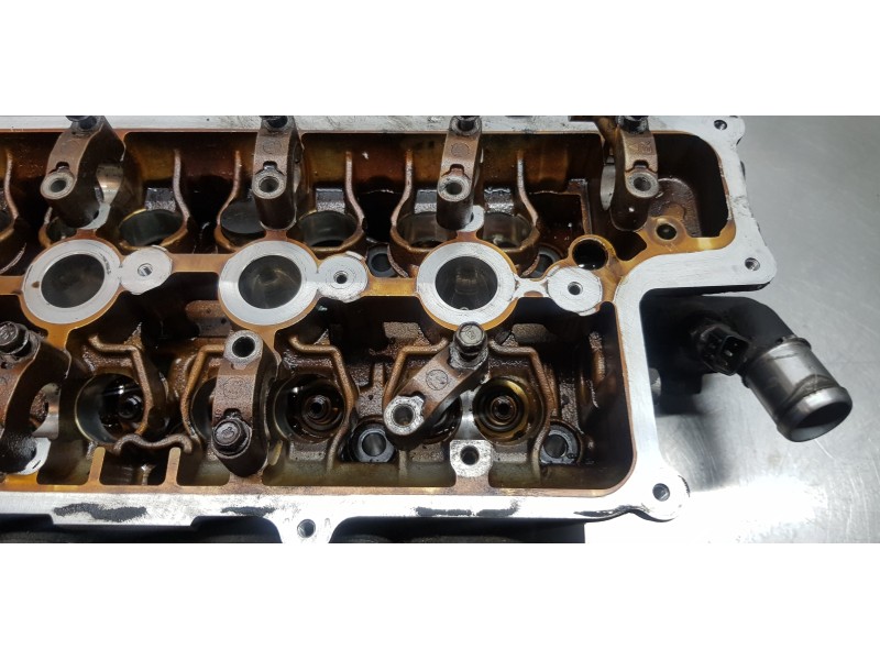 Recambio de culata para kia sportage basic 2wd referencia OEM IAM 221102B755  