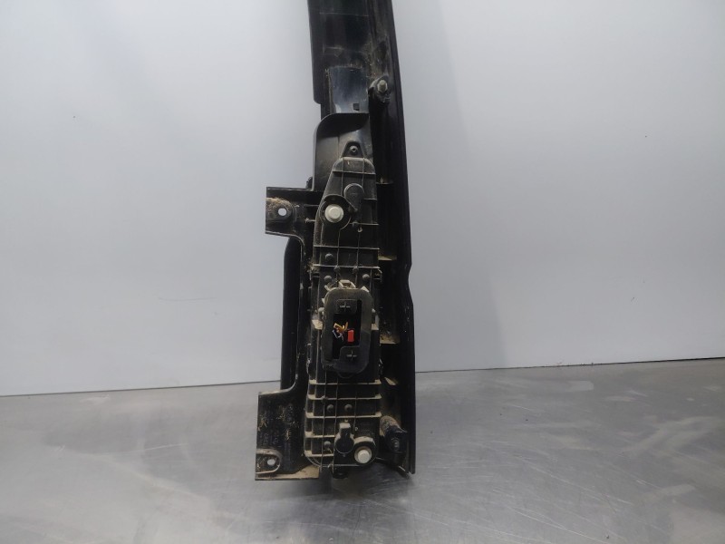 Recambio de piloto trasero izquierdo para volkswagen caddy v cargo referencia OEM IAM   