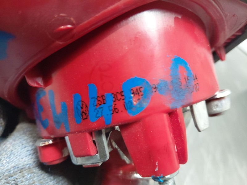 Recambio de piloto trasero izquierdo interior para volkswagen passat berlina (3c2) elegance referencia OEM IAM 3C5945093E  