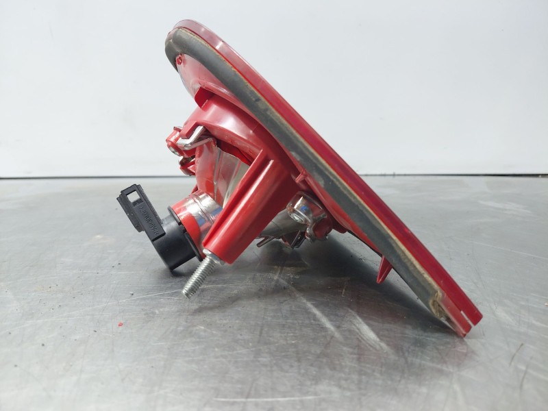 Recambio de piloto trasero derecho interior para volkswagen passat berlina (3c2) elegance referencia OEM IAM 3C5945093E  