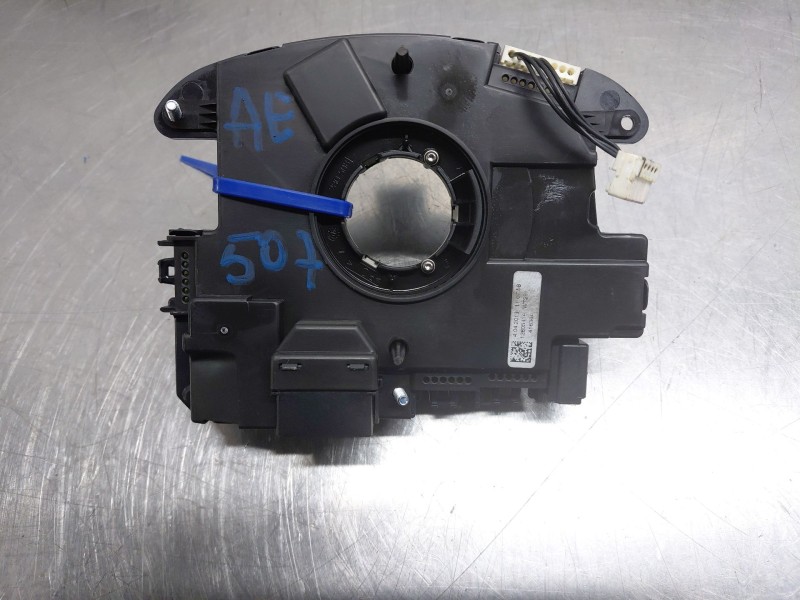 Recambio de anillo airbag para volkswagen caddy iv furgoneta/monovolumen (saa, sah) 2.0 tdi referencia OEM IAM 5K0953569BD  